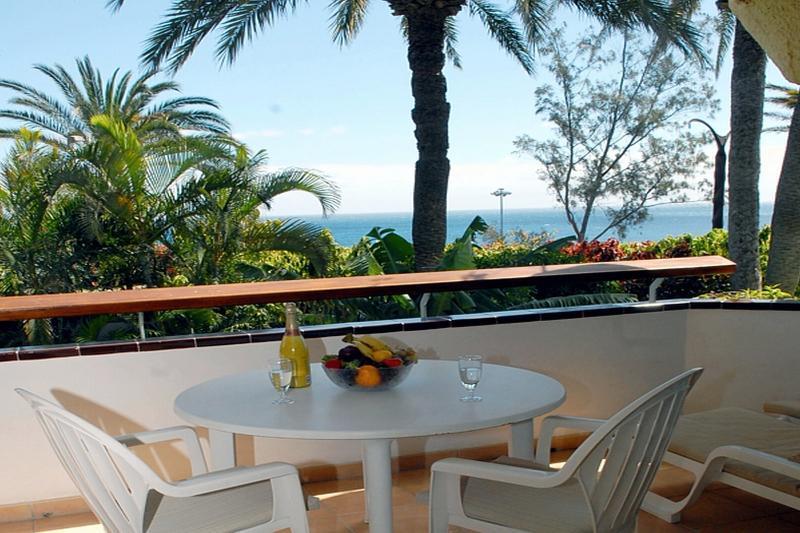 Hotel Nogalera San Bartolomé Esterno foto